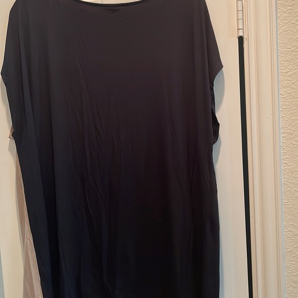 AnyWear by Catherine’s Color Block Shirt - Picture 3 of 3